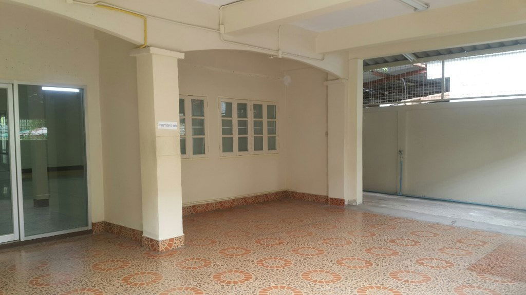 รูป ขาย ทาวน์เฮ้าส์/โฮมออฟฟิศ เหมาะทำธุรกิจ, สำนักงาน ขนาด 126 ตร.ว ใกล้ รถไฟฟ้า MRTหลักสอง , เดอะมอลล์บางแค - รูปที่ 6/15