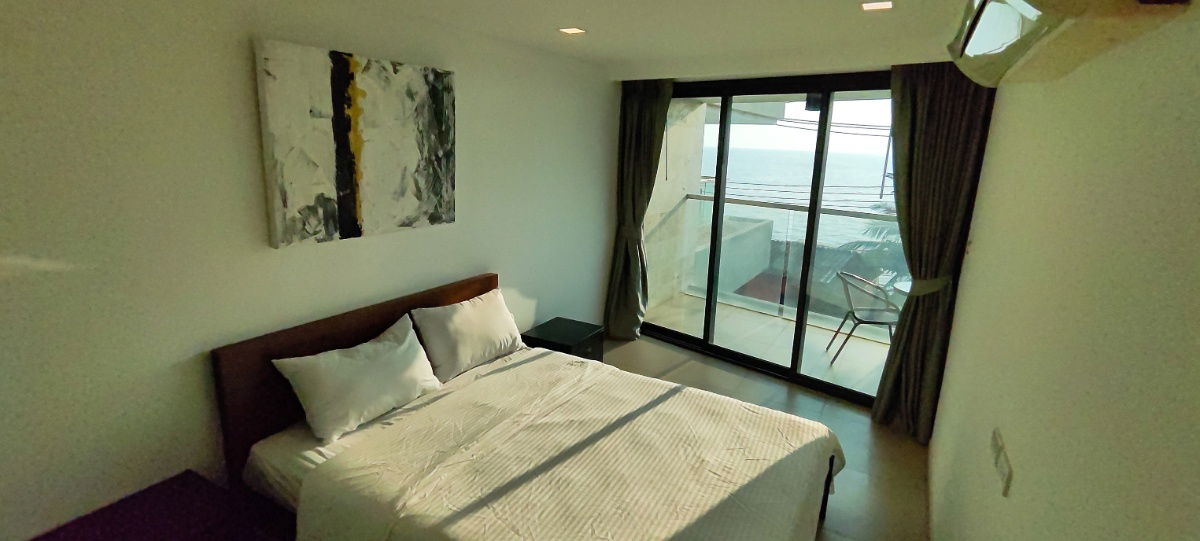 picture Beachfront Condo Pattaya for sale at Water's Edge, Sea View - 2/22