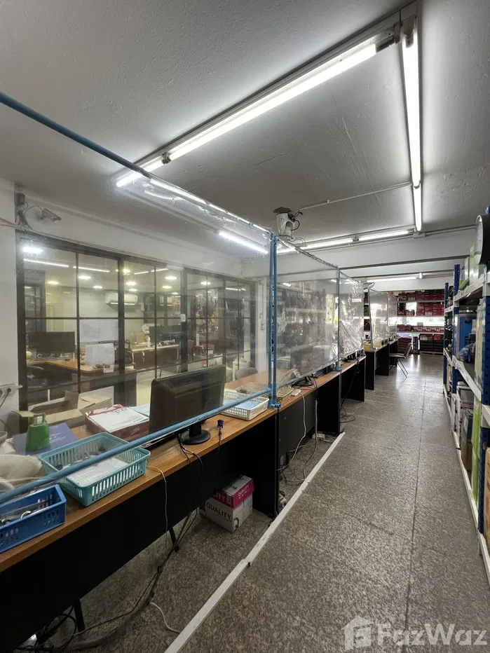 รูป ทาวน์เฮ้าส์ให้เช่า 10 ห้องนอน ใน บางบำหรุ, กรุงเทพมหานคร 1403076 - รูปที่ 4/15