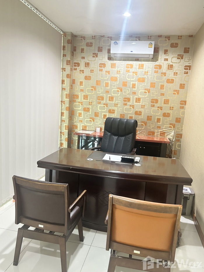 รูป ทาวน์เฮ้าส์ให้เช่า 10 ห้องนอน ในโครงการ บิซ แกลเลอเรีย นวลจันทร์ 5576051 - รูปที่ 6/30