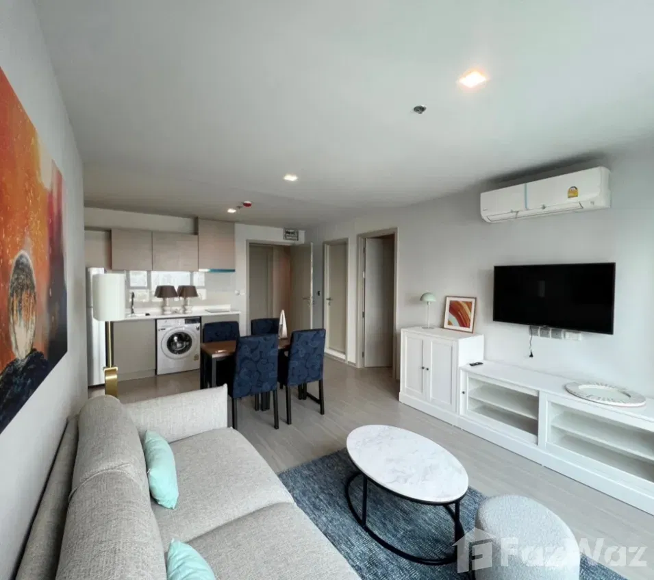 picture Spacious 2-Bedroom Condo | Unblocked City View 5904827 - 3/13