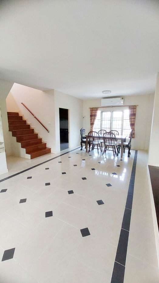 รูป ให้เช่าบ้านเดี่ยวสองชั้น  4 ห้องนอน 3 ห้องน้ำ 2  ห้องครัว  2  ที่จอดรถ - รูปที่ 6/26