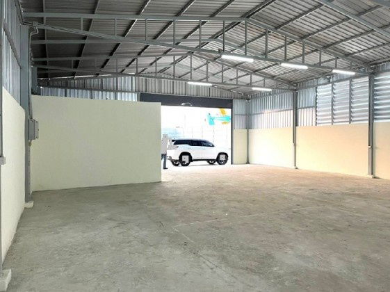 รูป ให้เช่าโกดังพร้อมสำนักงาน พื้นที่ 252 ตารางเมตร ซอยบางกร่าง 12 ถนนราชพฤกษ์ รถหกล้อใหญ่ เข้าออก - รูปที่ 3/8