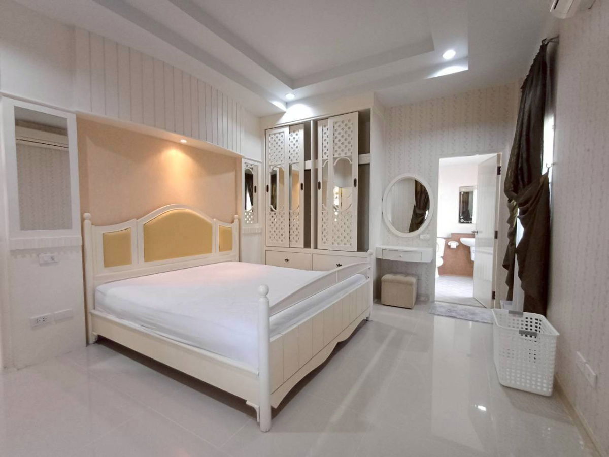 รูป ขายบ้านเดี่ยวชั้นเดียว  3 ห้องนอน  2 ห้องน้ำ  1 ห้องครัว  1 ที่จอดรถ - รูปที่ 9/21