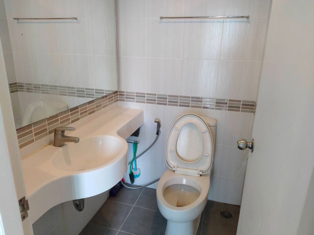 picture Fully furnished room for rent , near ARL and MRT Huamak station - 11/11