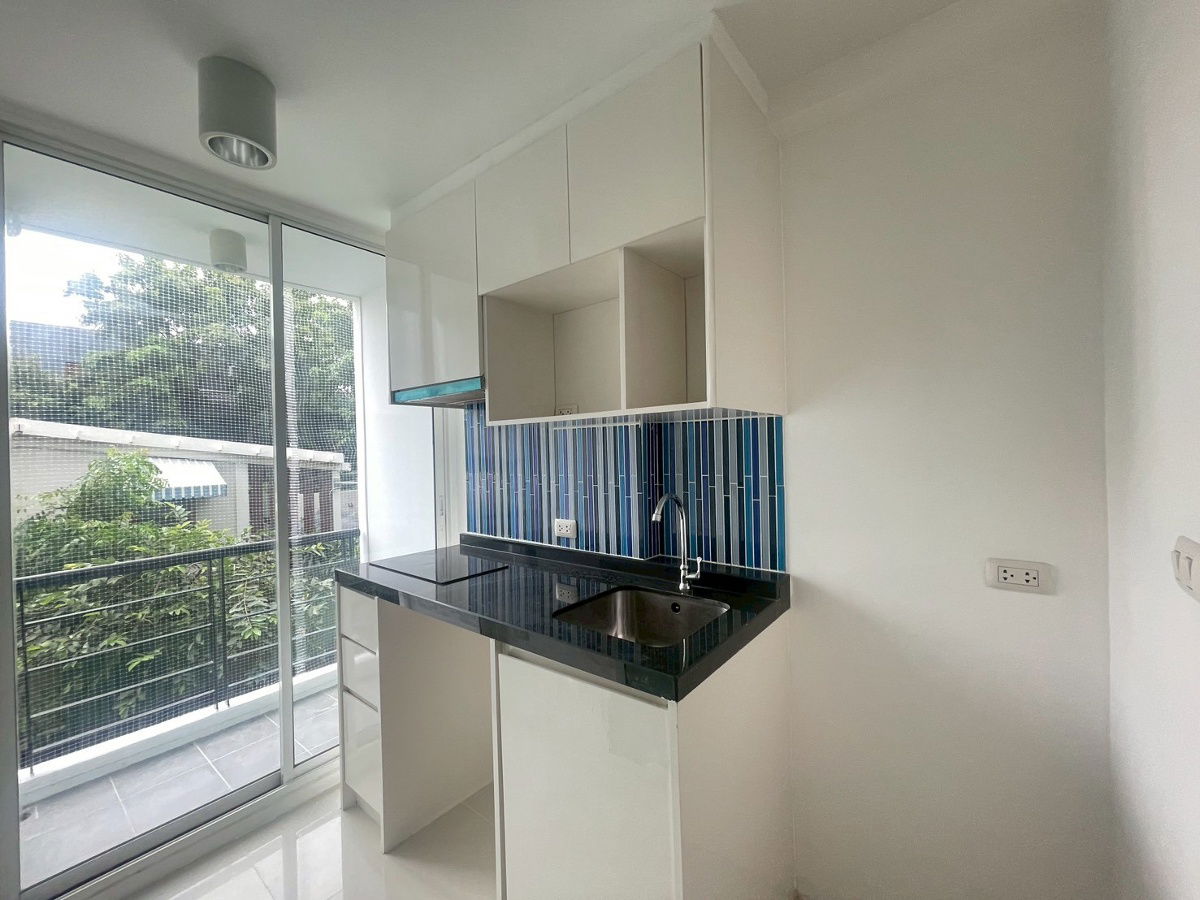 รูป JK 5591056 : ชาโดว์ อินทาวน์ พหลโยธิน 30 เฟส 2 - รูปที่ 11/12