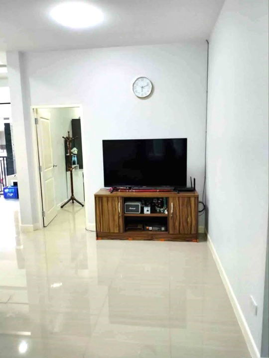 รูป ให้เช่าบ้านเดี่ยวชั้นเดียว    3 ห้องนอน 2 ห้องน้ำ 1  ห้องครัว  2  ที่จอดรถ - รูปที่ 4/12