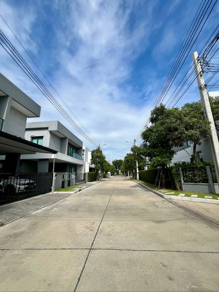 picture 🏡 [For Sale] URGENT SALE – Corner Single House, 3 Bedrooms Centro Ramindra–Chatuchot 2 | Excellent Condition | Ready to Move In   - 25/44