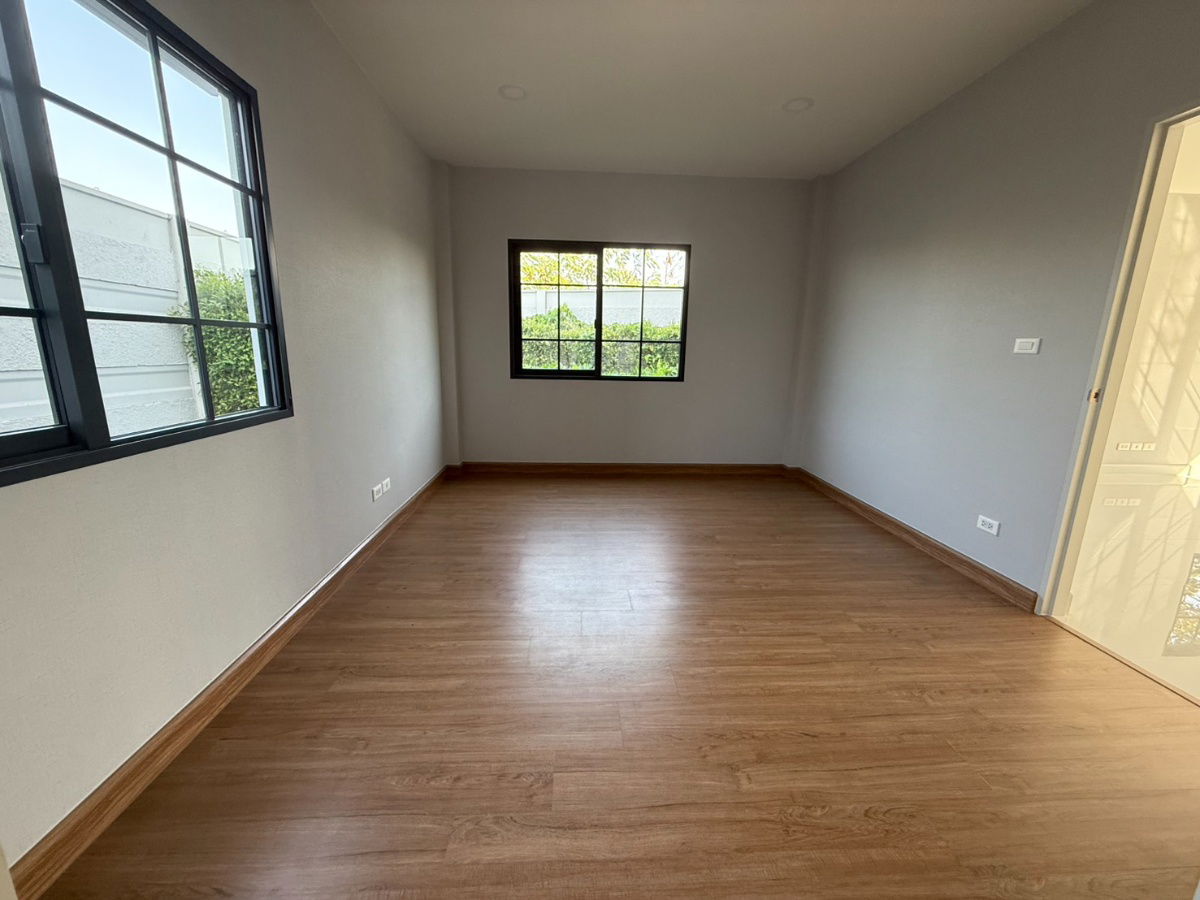 รูป ให้เช่า Centro Bangna 4 ห้องนอน 82 ตร.ว ราคาพร้อมเฟอร์ 170,000 บาท/เดือน  - รูปที่ 9/22