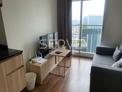 1 Bed Super High Fl. 35+ Next to MRT Thailand Cultural Centre 80 m @ Noble Revolve Ratchada 2
