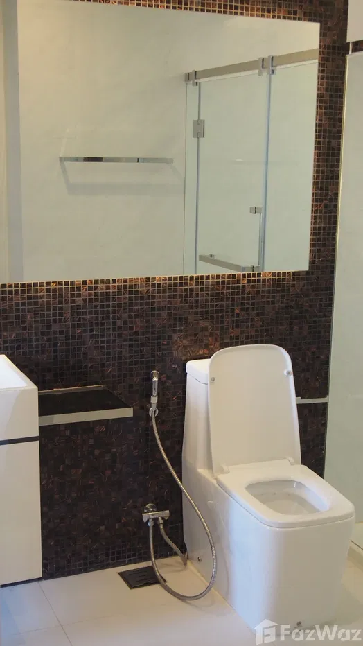 รูป คอนโดให้เช่า 2 ห้องนอน ในโครงการ เดอะ รูม สุขุมวิท 69 1703916 - รูปที่ 5/18