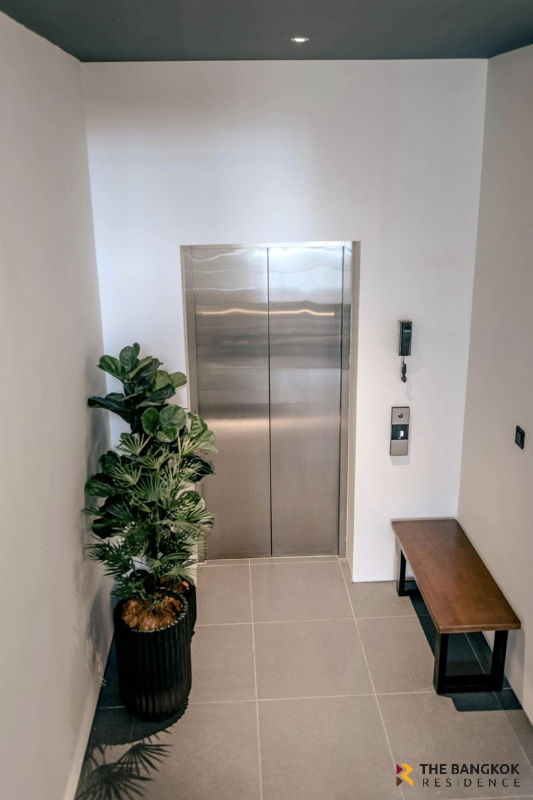 รูป  Rare Unit 💎 บ้านหรู 3 ชั้น พร้อมลิฟต์ ใกล้ Mega Bangna 💎 Luxury Home Office Residence!  - รูปที่ 5/15