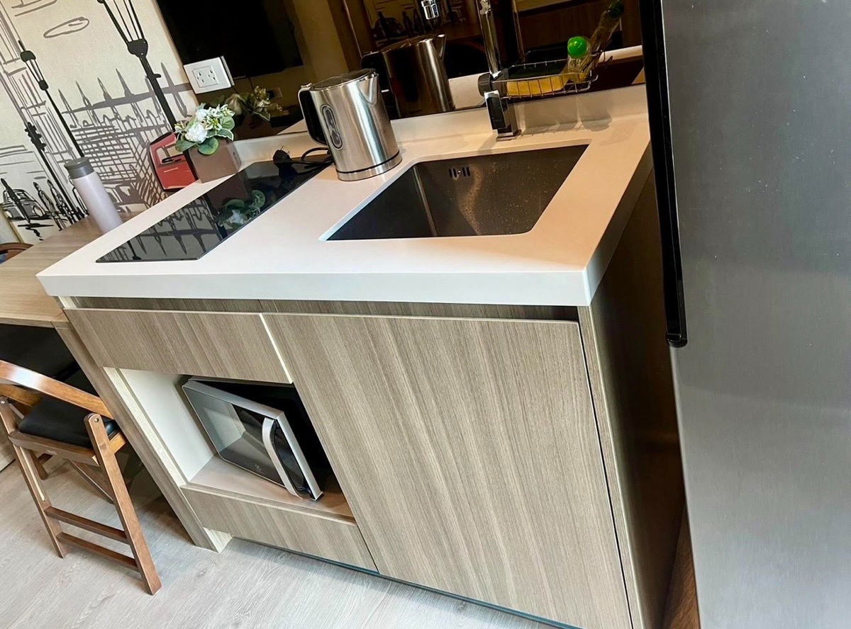 picture code : E93 Altitude Unicorn Sathorn–Thapra - 3/12