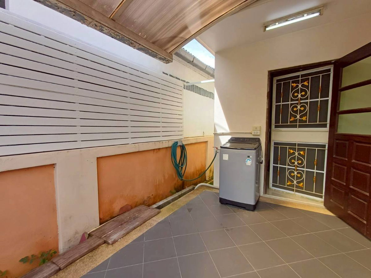 รูป ขายบ้านเดี่ยวชั้นเดียว  3 ห้องนอน  2 ห้องน้ำ  1 ห้องครัว  1 ที่จอดรถ - รูปที่ 19/21