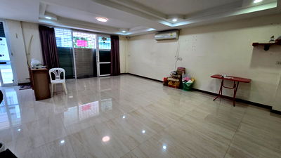 เช่าทาวน์โฮม ถนนประชาราษฎร์บำเพ็ญ : รับเอเจ้น - อาคารเดี่ยว5ชั้นซอยประชาราษฏร์บำเพ็ญ15แยก1