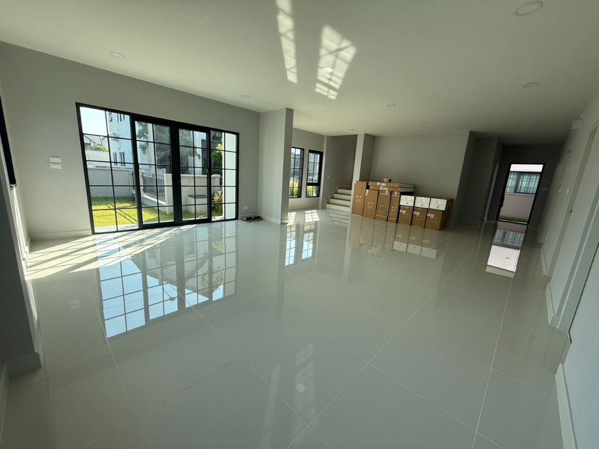 รูป ให้เช่า Centro Bangna 4 ห้องนอน 82 ตร.ว ราคาพร้อมเฟอร์ 170,000 บาท/เดือน  - รูปที่ 11/22