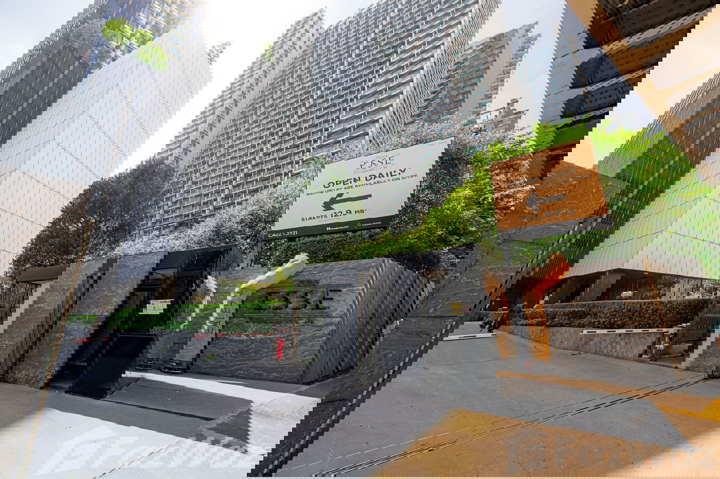 picture . 1970066 - 17/34