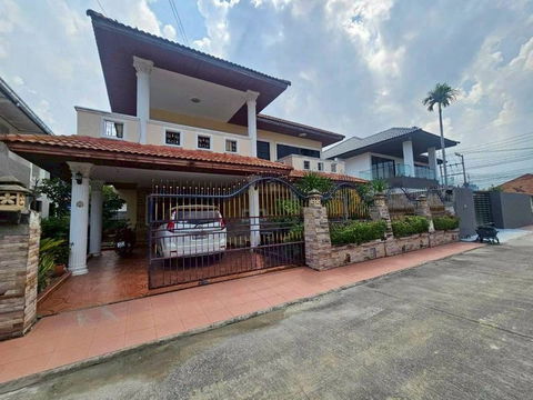 Second-hand detached house for sale, Ek Mongkol Village 2, Jomtien, Pattaya, Chonburi