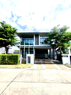 บ้านเดี่ยวให้เช่า : Single house for rent at Setthasiri Rama 9 Krungthep Kreetha (SPSAD3691)