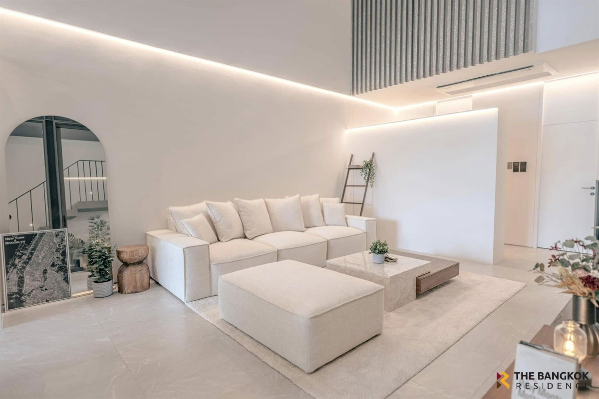 รูป  Rare Unit 💎 บ้านหรู 3 ชั้น พร้อมลิฟต์ ใกล้ Mega Bangna 💎 Luxury Home Office Residence!  - รูปที่ 4/15