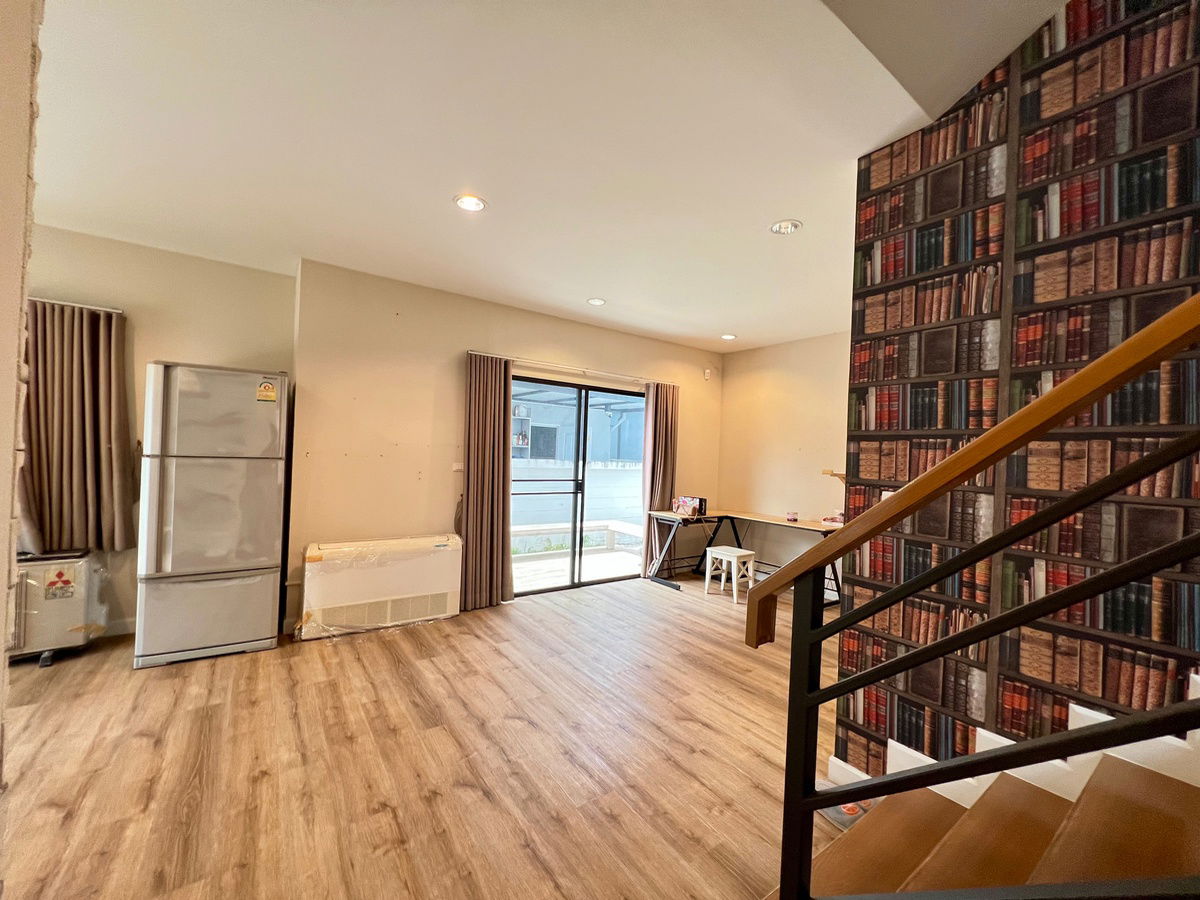 picture **For Sale | Sena Park Ville Ramintra – Wongwaen Move-in Ready Single House with Solar Cell | Near BTS Ramintra KM.9** - 11/29