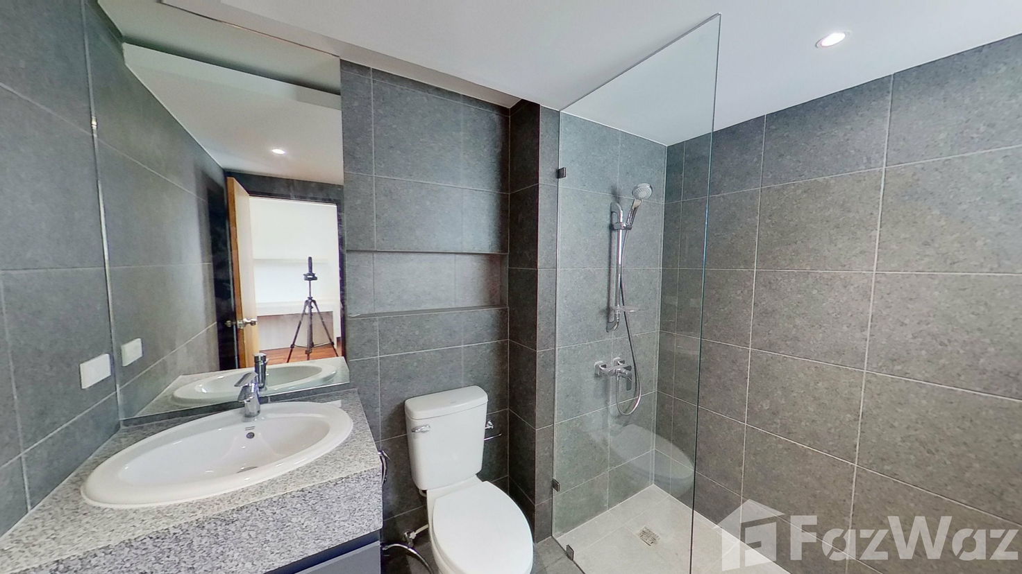 รูป คอนโดให้เช่า 3 ห้องนอน ในโครงการ รีเจ้นท์ ออน เดอะ พาร์ค 1 776530 - รูปที่ 16/21