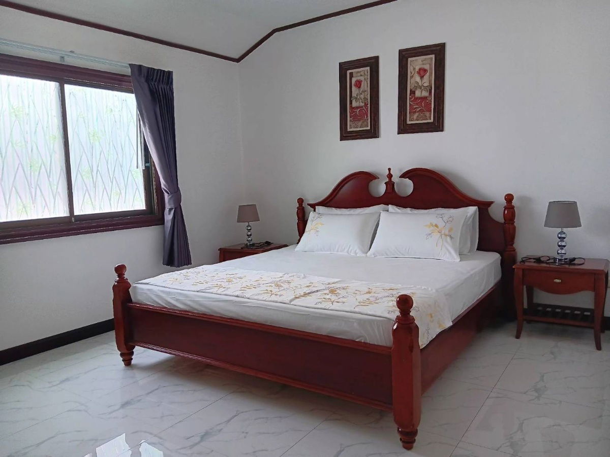 picture For sale house 9.9 million Pattaya - Nern Plabwan - 23/25