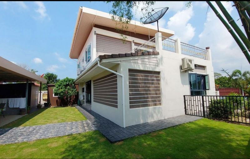 รูป ขายพลูวิลล่าหลังใหญ่ 2 ชั้น วิวภูเขา ไม่ไกลชายหาดบางเสร่ สัตหับ ชลบุรี  - รูปที่ 4/5