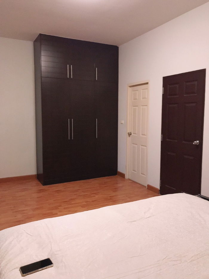 picture LTH13729 – Townhome for Sale | Thanapat Haus Sathorn–Narathiwas | 185 sqm | 3 Beds 4 Baths | 22.8 sq.w. | 12.8 MB - 7/11