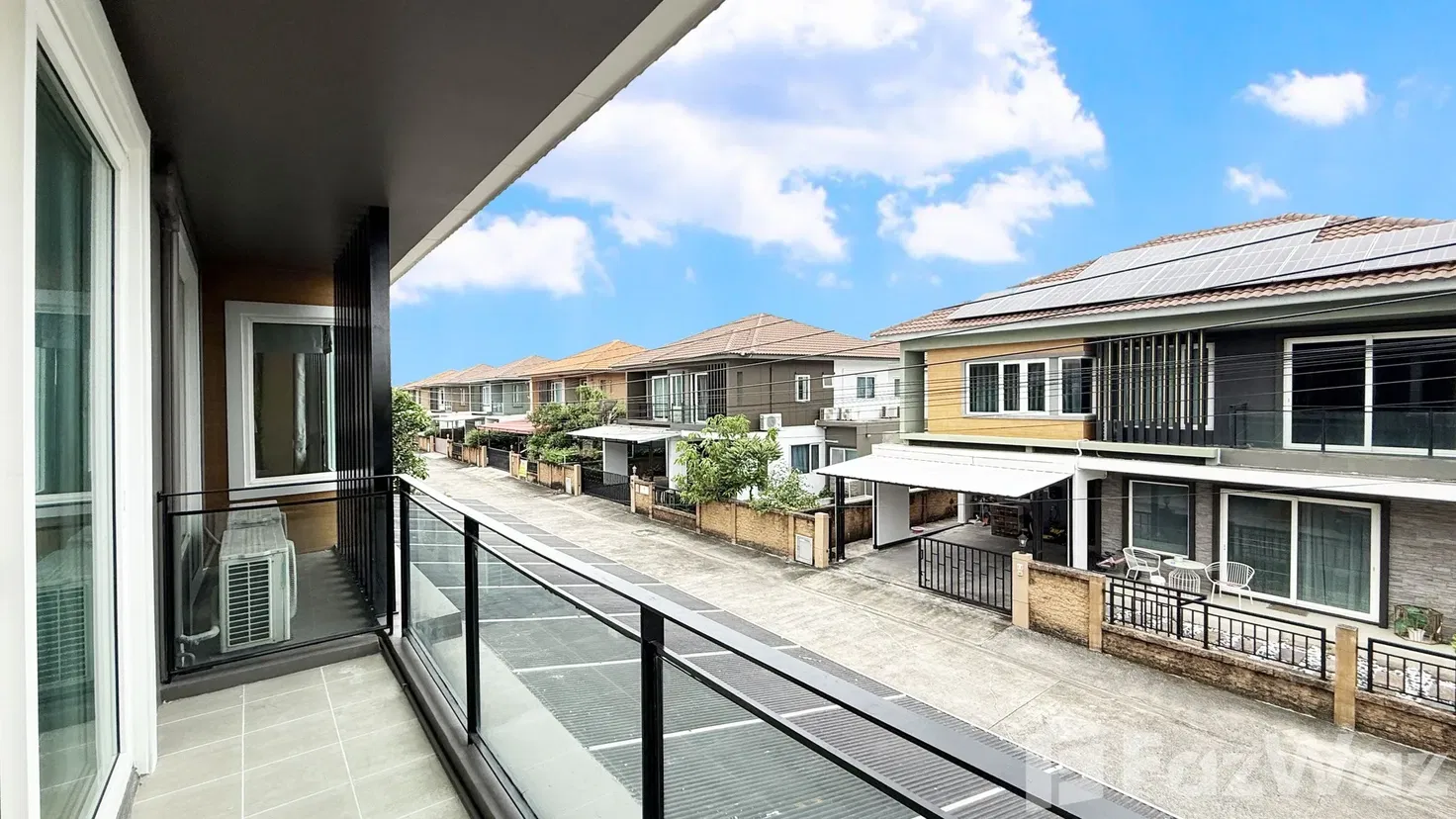 รูป ขาย บ้านเดี่ยว 4 ห้องนอน ในโครงการ โกลเด้น วิลเลจ อ่อนนุช-พัฒนาการ 5911584 - รูปที่ 4/14