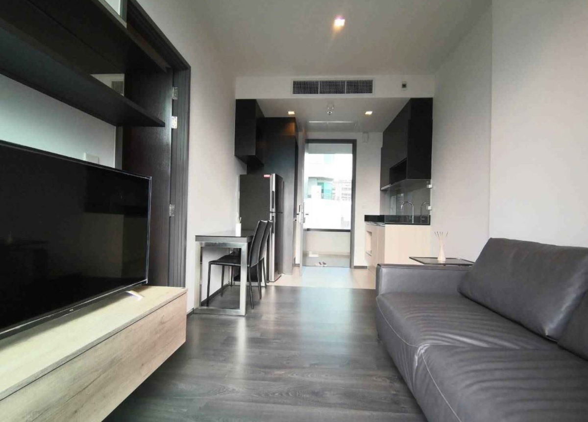 picture Edge Sukhumvit                    23  - 2/6