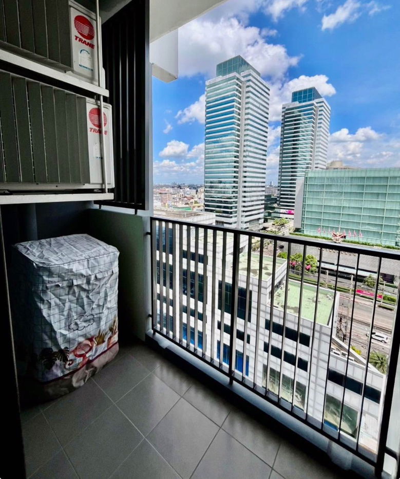 picture Quinn Ratchada                      17  - 8/10