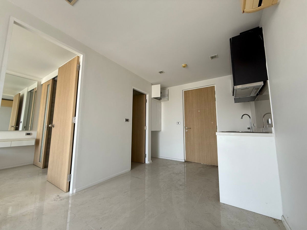 รูป JK 5636749 : ดิ เออเบิ้ล แอทติจูด พัทยา - รูปที่ 19/20