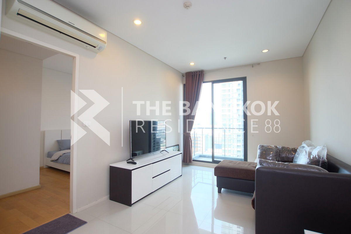 picture ⚡ Urgent Deal! Spacious Unit - Villa Asoke  Special Price near Mrt Phetchaburi - 1/11