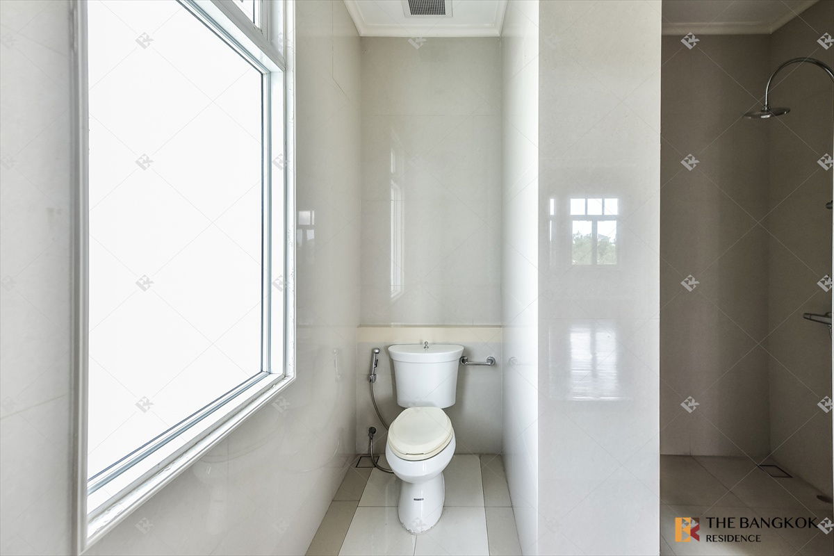 picture The Royal Residence Kaset-Nawamin is located in the convenience of Kaset-Nawamin area. - 14/39