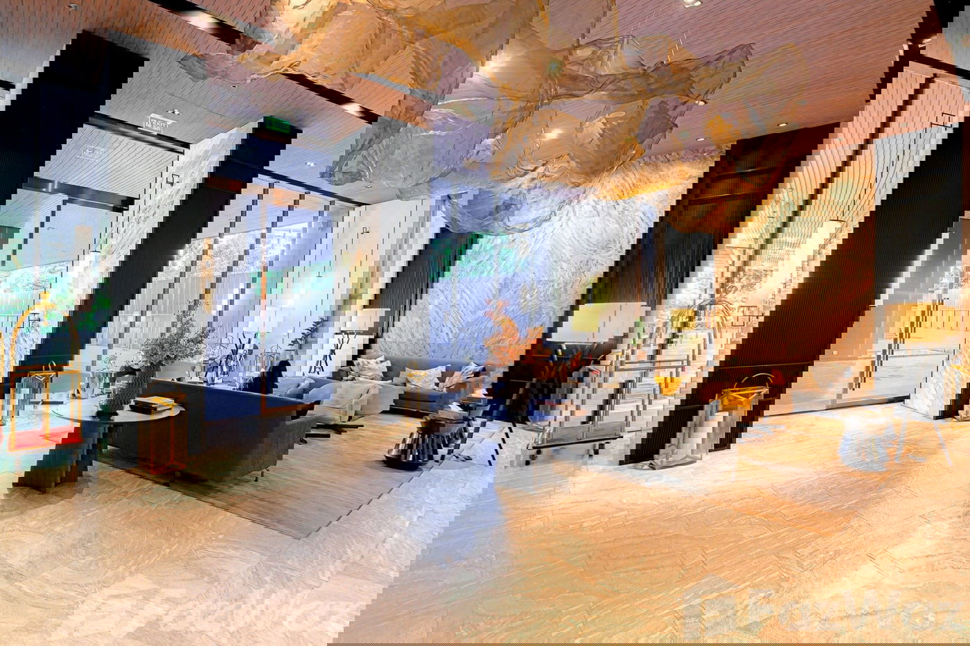 picture . 1970066 - 13/34