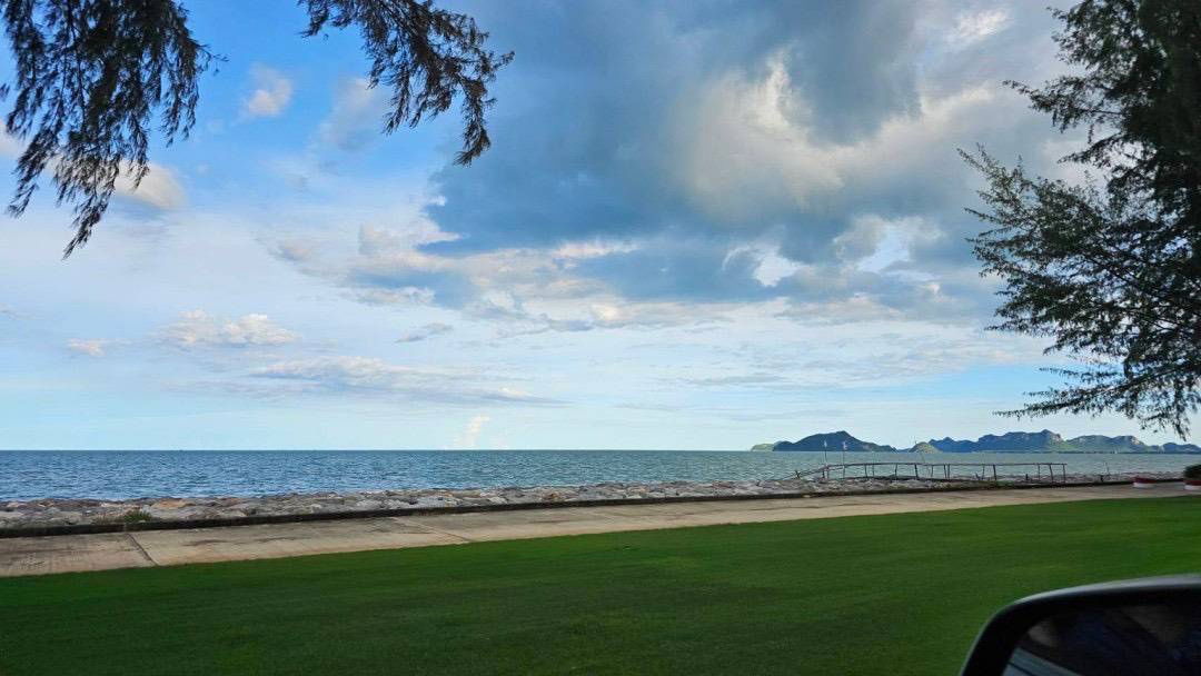 รูป ที่ดินสวยปากน้ำปราณประจวบติดแกรนแครยอนเหมาะทำบ้านพูลวิลล่าเก็งกำไร100ตรว490000ผ่อนฟรี12เดือนใกล้ทะเล5นาทีรพ.7กมอบต.ปราณ4กมโลตัส8กมหาดสามร้อยยอด12กม - รูปที่ 18/23