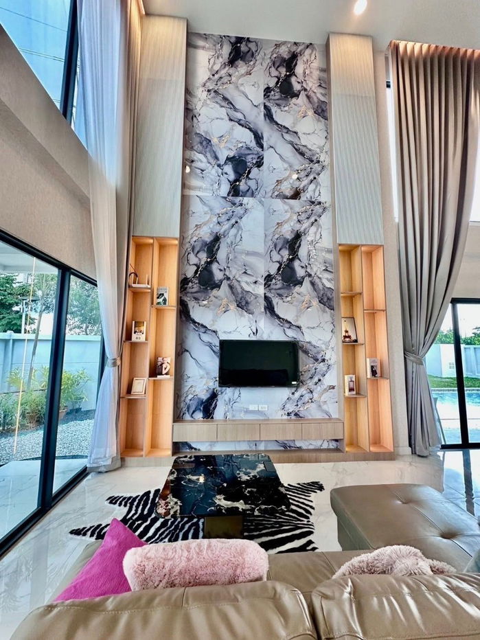 picture For rent pool villa style modern Thungklom Pattaya - 3/14