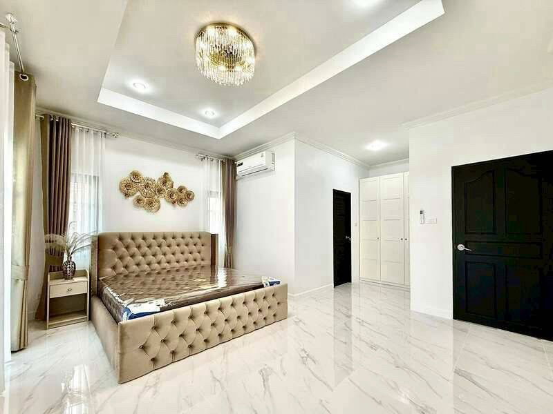 picture Pool villa for sale in Pattaya, fully furnished, Chaiyaphruek 2, near Jomtien Beach - 5/14