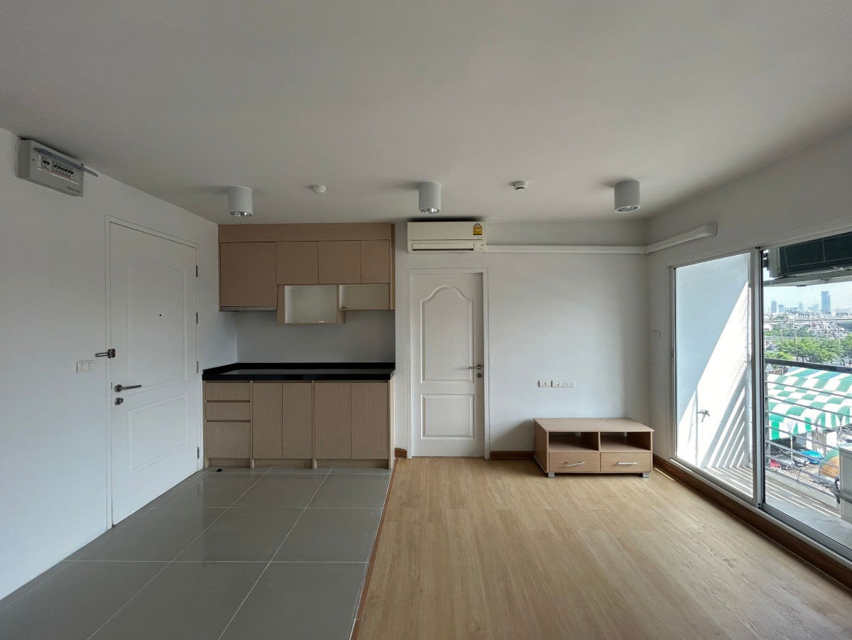 รูป JK 4963220 : แบงค์คอก ฮอไรซอน รัชดา - ท่าพระ - รูปที่ 41/45