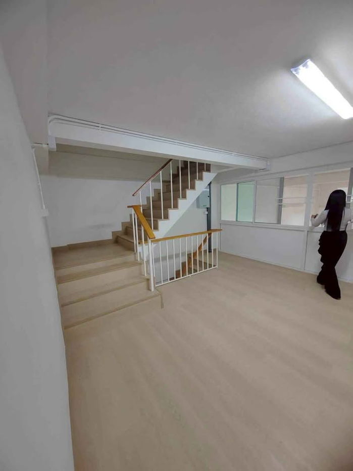 รูป HR3081ให้เช่าอาคาร 4 ชั้น มีดาดฟ้า ย่านประดิพัทธ์ ใกล้รพ.วิชัยยุทธ ทำเลเดินทางสะดวก เหมาะทำออฟฟิศ อยู่อาศัย ทำAirbnb - รูปที่ 4/31