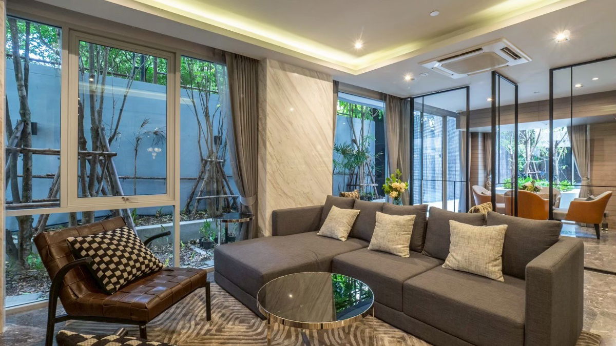 picture 🔑✨ Exclusive Offer – Fully Furnished Condo at Q Prasarnmit - 10/16