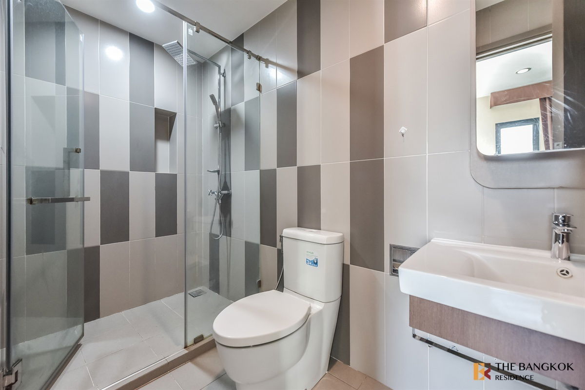 picture  Teal Sathorn-Taksin 💖 Beautiful unit, fully furnished 🛌🏻 Near BTS Wongwian Yai  - 10/10