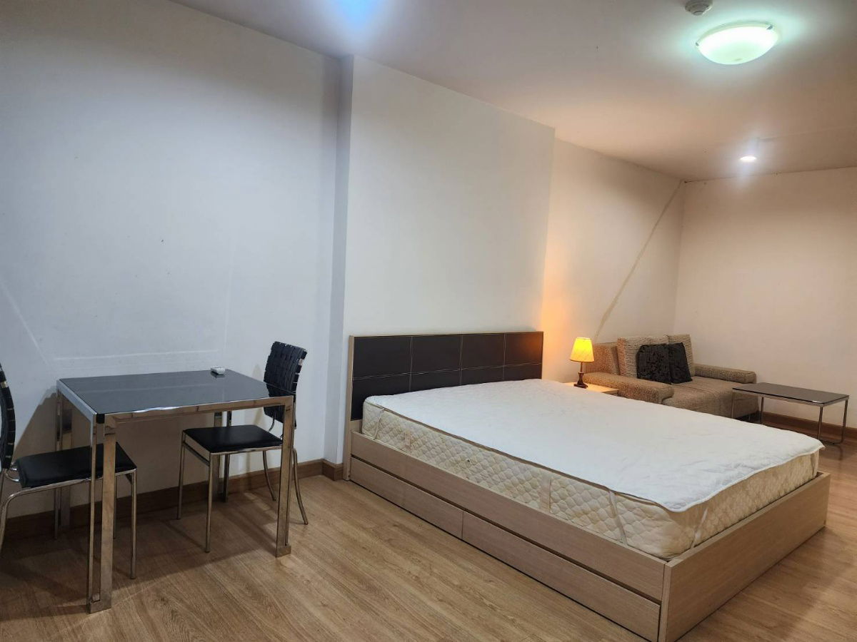 picture ✨ Beautiful and spacious room at Supalai Park Srinakarin Condo, 37 sq m, 5th floor, Building B, near BTS Sri Udom, 7000 baht 🏡💖 - 3/10