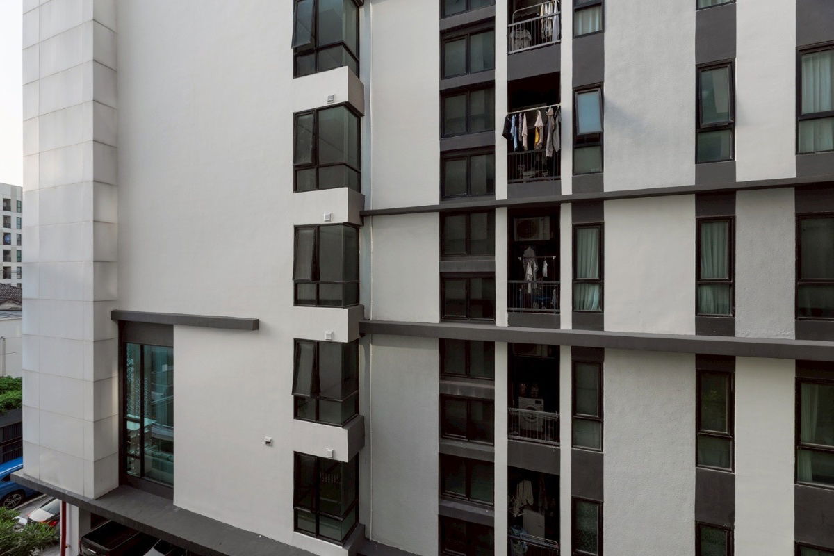 รูป ขายห้องรีโนเวทใหม่  📌 Condo Very ll Sukhumvit 72 📌 แต่งสวย ราคาดี 1.49 ลบ ฟรีโอน - รูปที่ 18/21