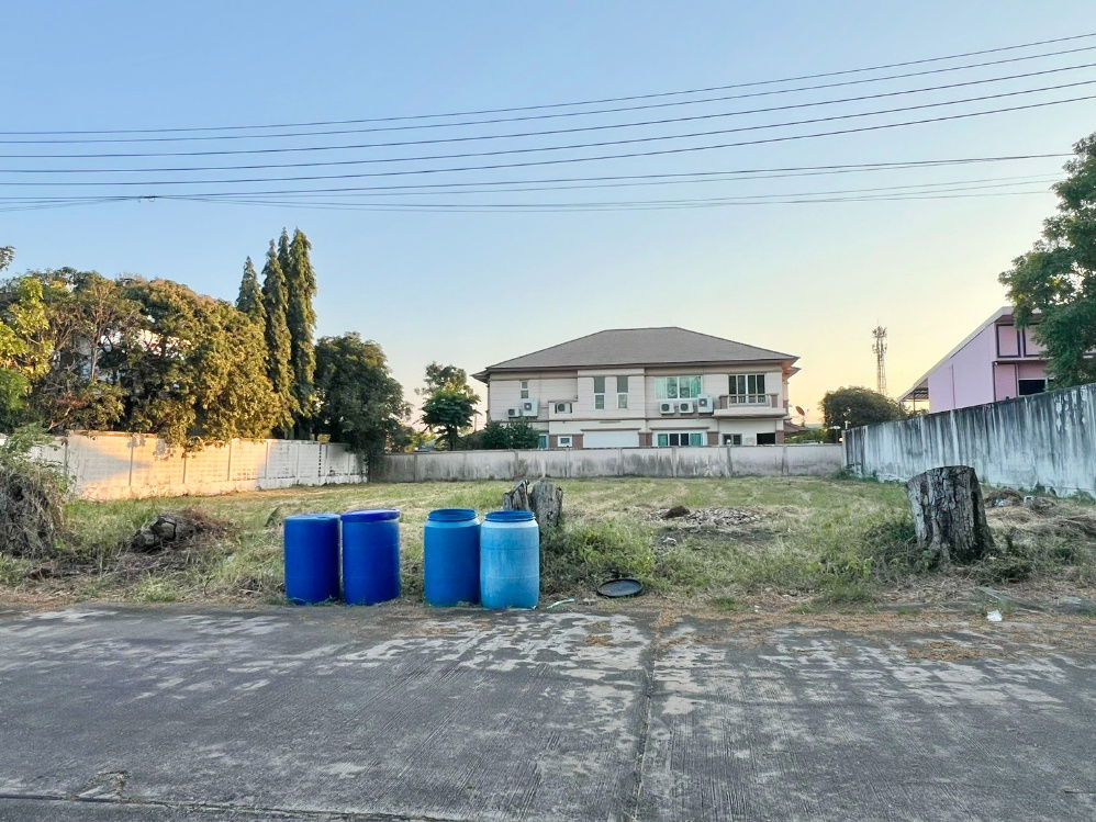 รูป ขายที่ดินเปล่าถมแล้ว หมู่บ้านกรีนวัลเล่ย์ บางนา-ตราด กม.15 แปลงสวย ทำเลดี พร้อมสร้างบ้าน - รูปที่ 2/15