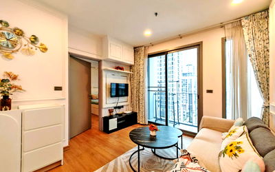 คอนโดให้เช่า : ว่างพร้อมอยู่! Ceil. 1นอน 49ตร.ม.  Line id: @pfagent