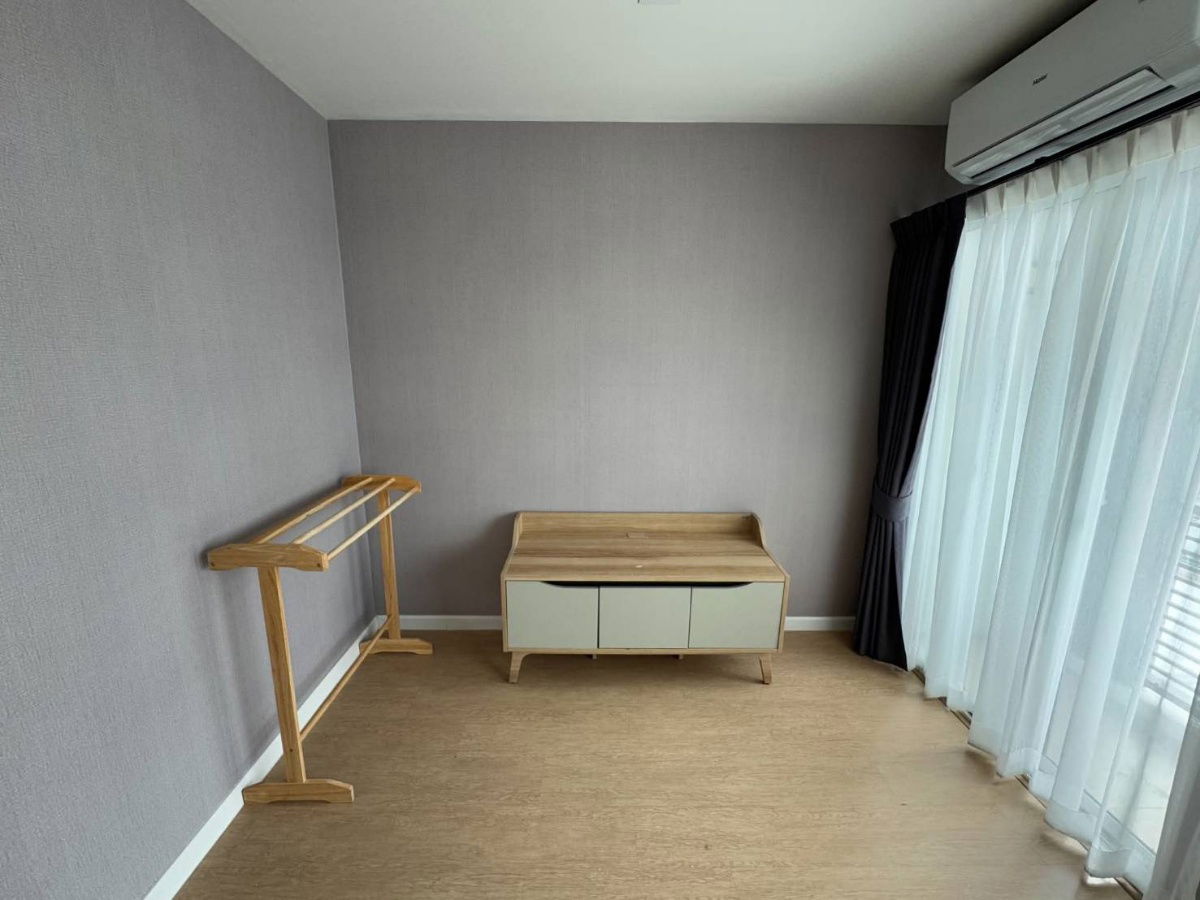 picture 💥CP-9576💥 Premium townhome for rent in Patio Village, Bangna-Wongwaen. Fully furnished and equipped. Ready to move in. 👉 Add Line @expertcondo - 19/21