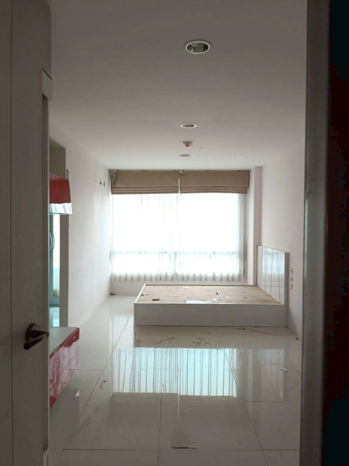 รูป JK3 3841119 : เดอะ ฮัก บางแสนน  - รูปที่ 2/5