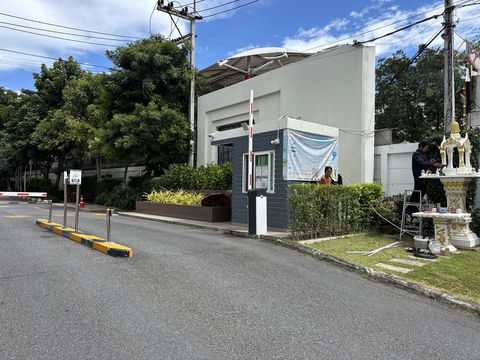 JK2 6110274 : ทรีท็อปส์ คอนโดมิเนียม